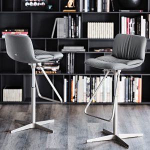 Axel X Bar Stool