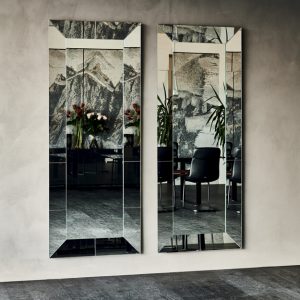 Regal Mirror