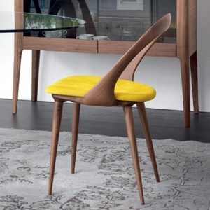 Ester Chair