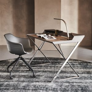 Qwerty Desk