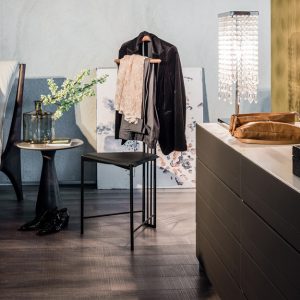 Yannik Clothes Stand
