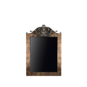 Alexandra Leonor mirror