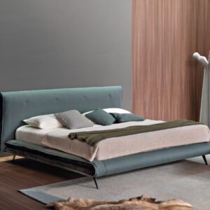 Bonaldo Saddle Bed