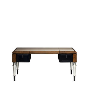 Alexandra Benet desk