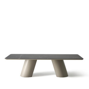 Alexandra Altea dining table