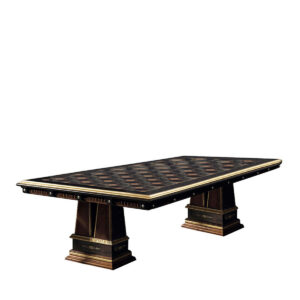 Alexandra Laura dining table