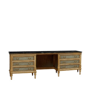 Alexandra Angeles dressing table