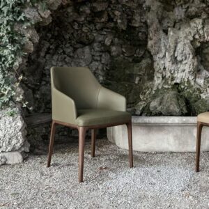 Amanda Comfort Armchair